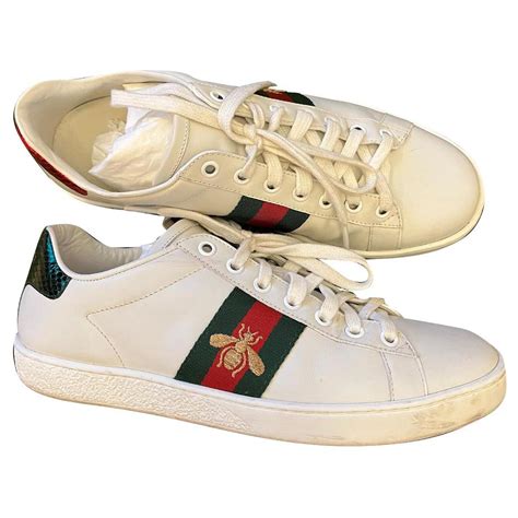 gucci trainers bee fake|gucci bee trainers women's.